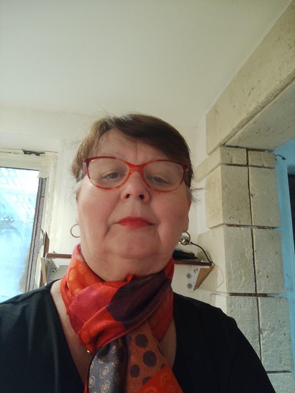 Adrienne  70 ans Bosselshausen