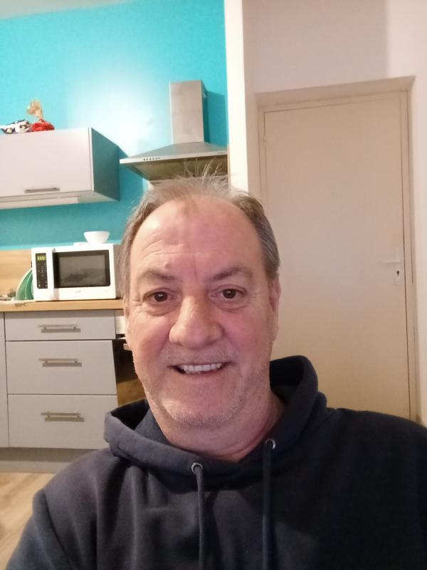 Arthur  54 ans Rennes