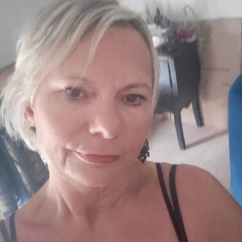 Bella 59 ans Caen