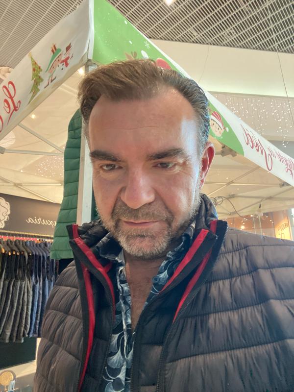 Olivier  55 ans Saint Maixent sur Vie