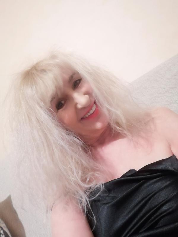 Nathalie  57 ans Bourges