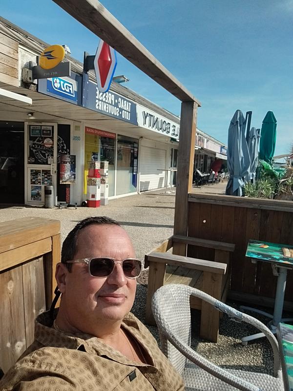Fred 55 ans La Rochelle