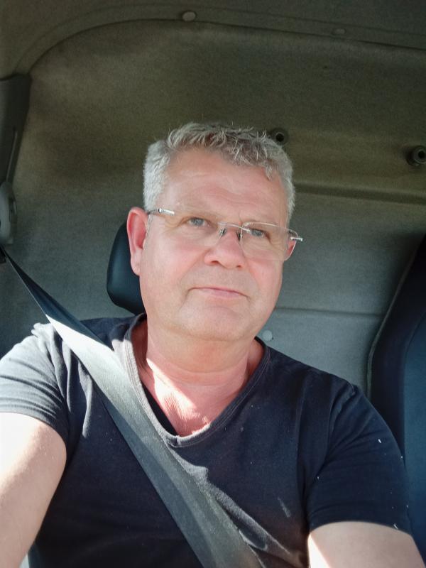 David  56 ans Poiseux