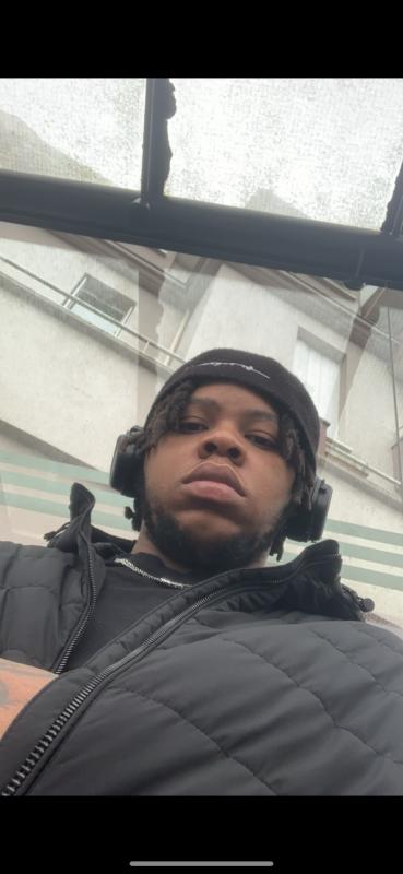 Ashlynx 23 ans Grigny