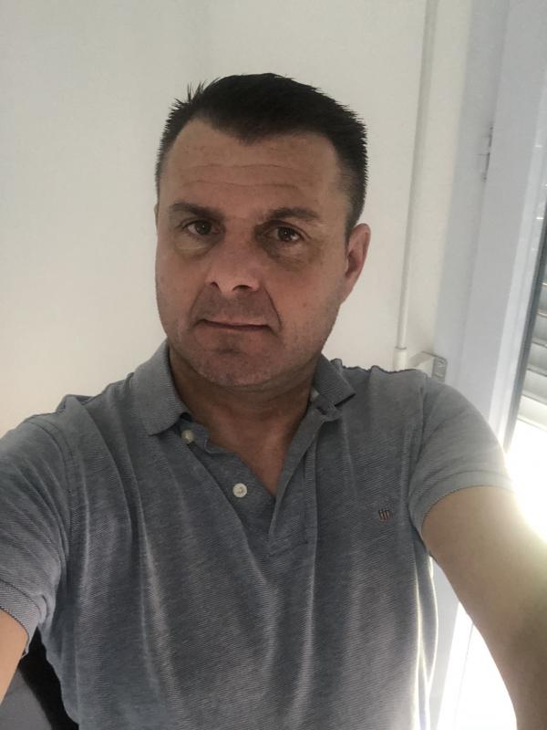 Florent 53 ans Saint Jean