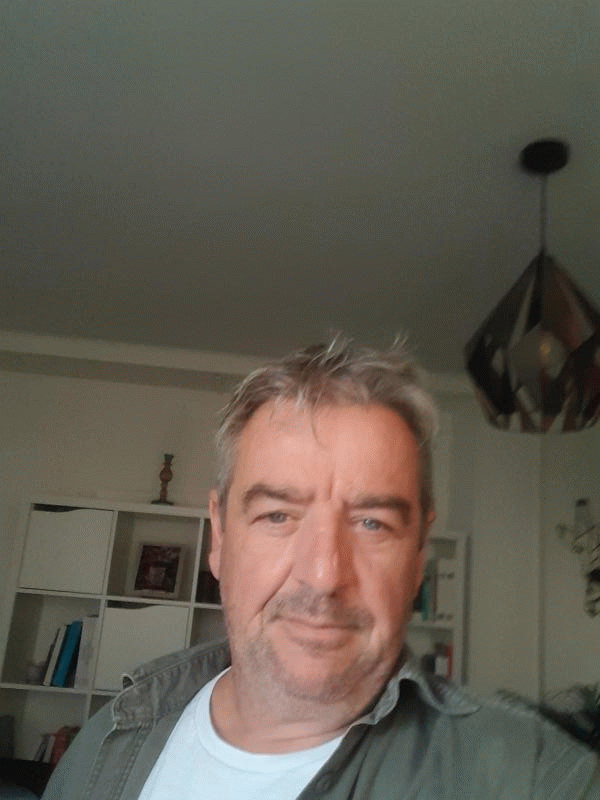 Laurent 54 ans Montpeyroux