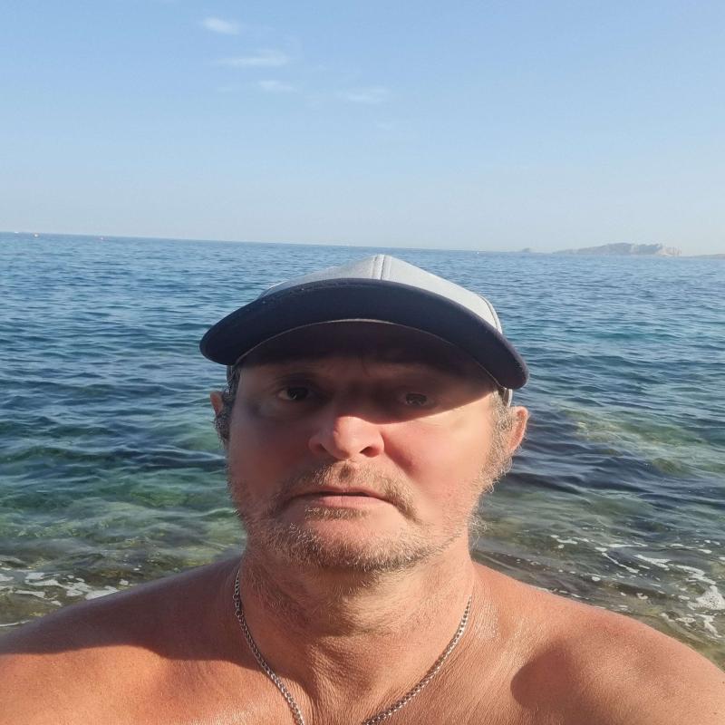 stephane 51 ans marseille 12eme arrondiss