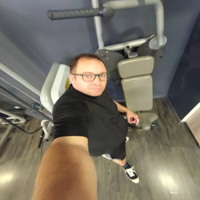 Davy 36 ans Bessines