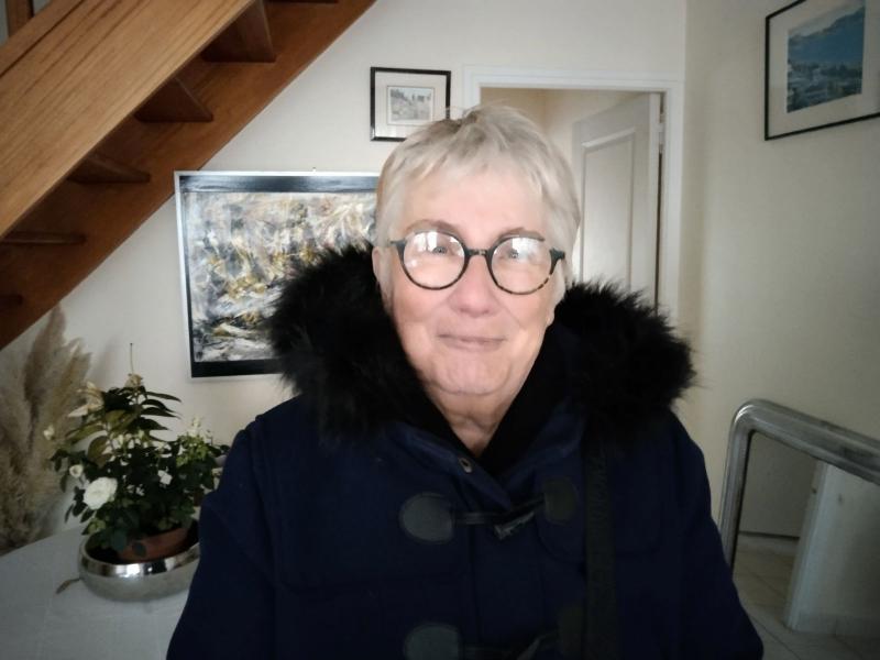 Dominique  67 ans Bernay