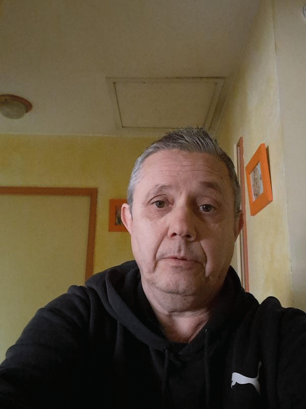 Sylvain 61 ans Domont