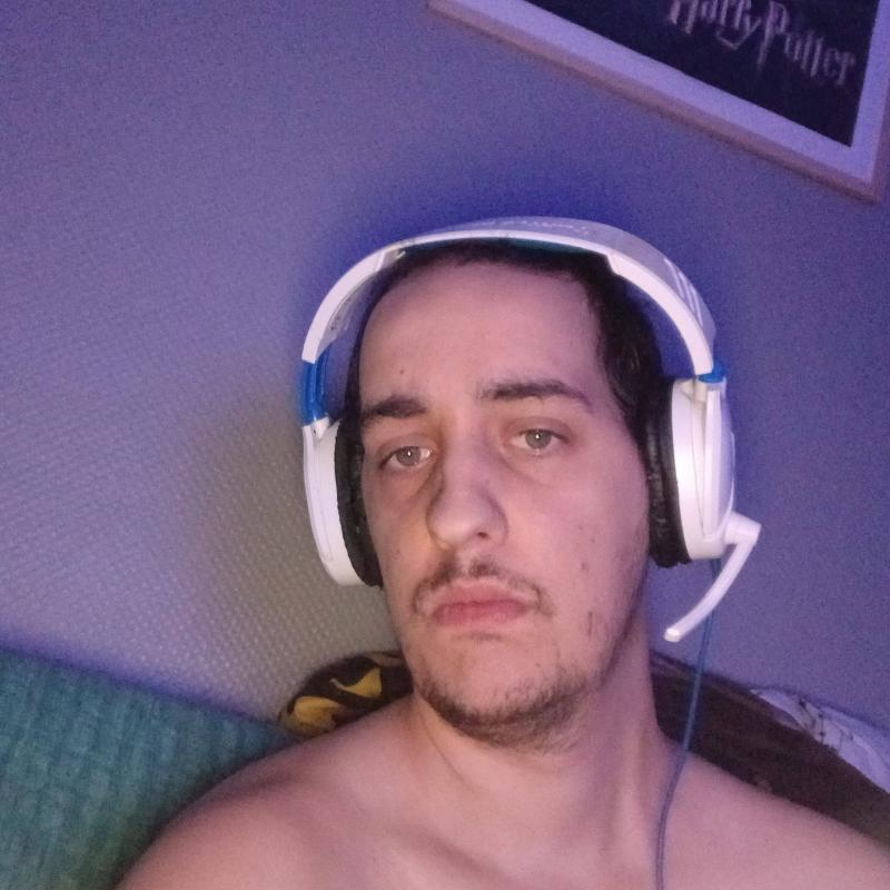 Raphaël 30 ans Mâcon