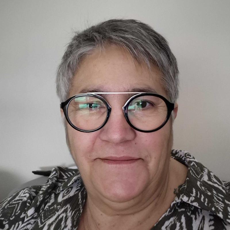 eve 61 ans Fontenay le Comte