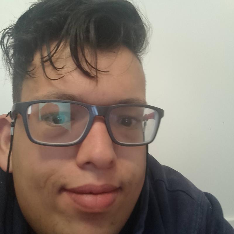 souphian 32 ans Saint Cyr l'École