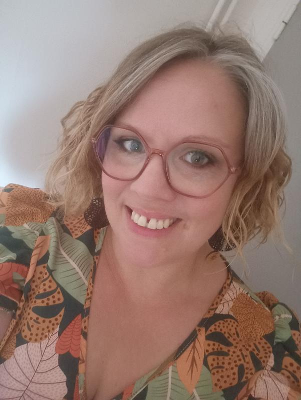 Mathilde  43 ans Toussaint