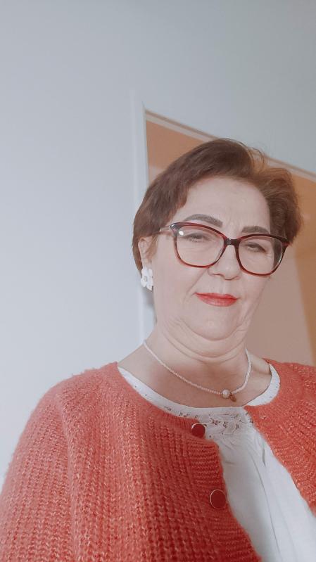 Elenaely 64 ans Boissettes