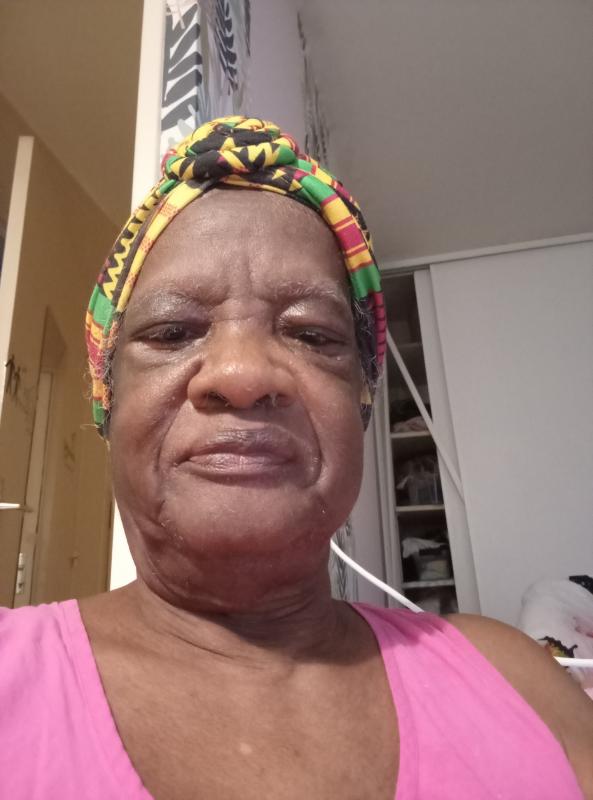 Liliana  73 ans Mennecy