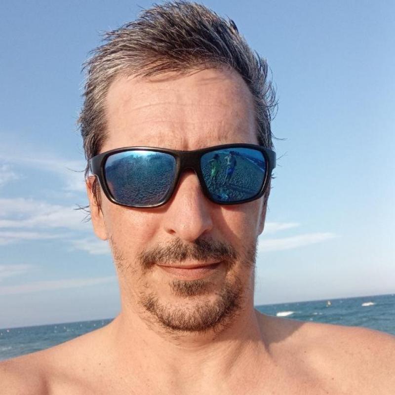 Alex De 44 ans Perpignan