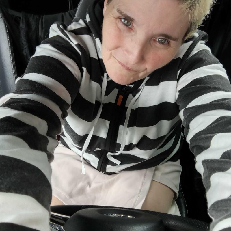 christelle 52 ans Bourges