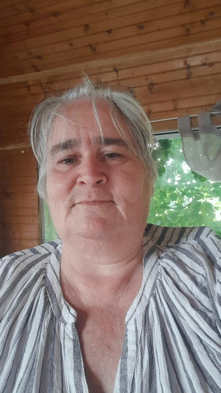 Betty  57 ans Auch