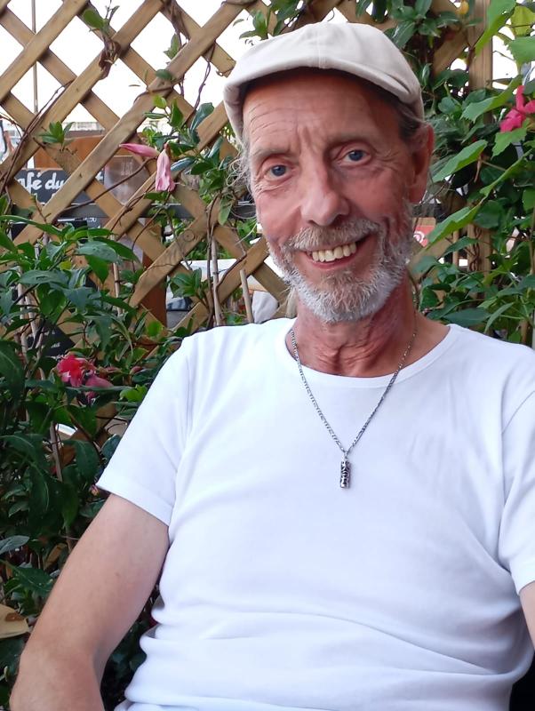 Albert  63 ans Montmeyan
