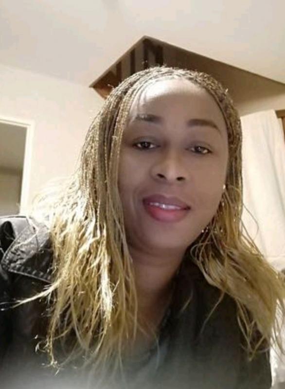Lina 39 ans Bruz