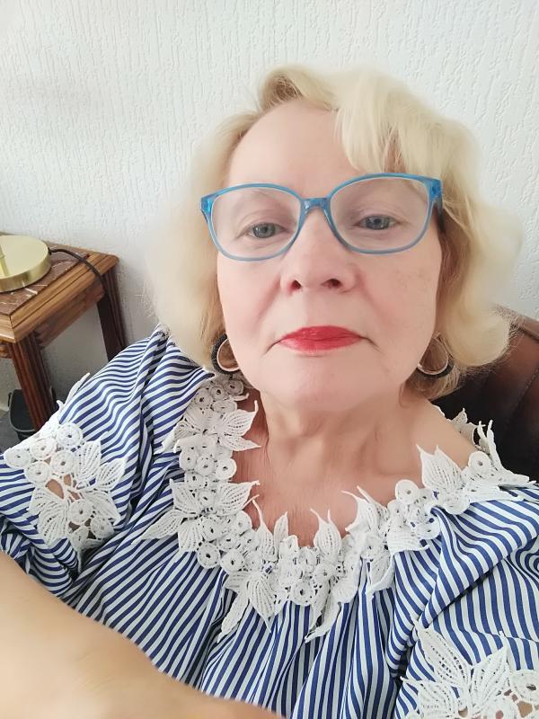 shirley 78 ans Reims