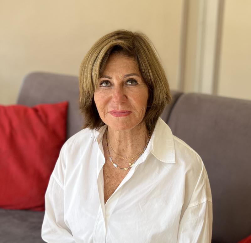 Amandine  67 ans Bordeaux