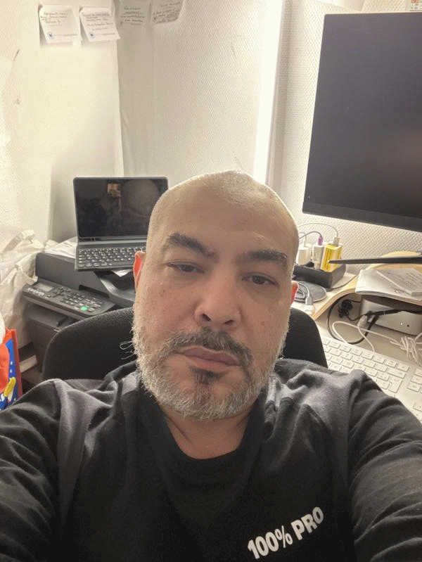 antaro 49 ans Courbevoie