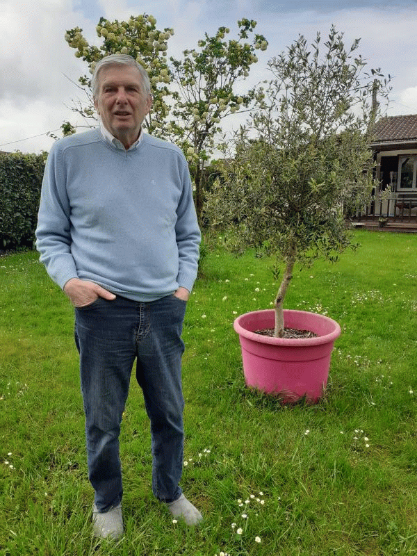 bernard 73 ans Saint Adjutory