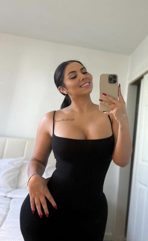 poupee 26 ans paris 8eme arrondissement