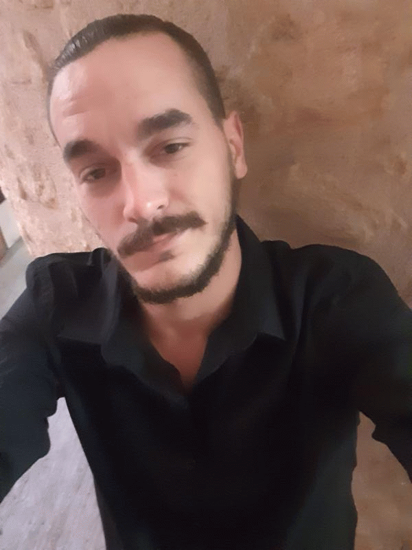 Djo 27 ans Saint Cybardeaux
