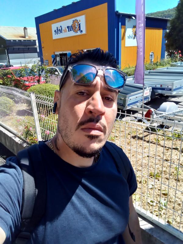 Mystbrunours  37 ans Caen