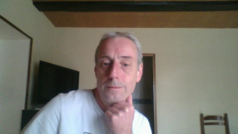 bruno  52 ans Randan