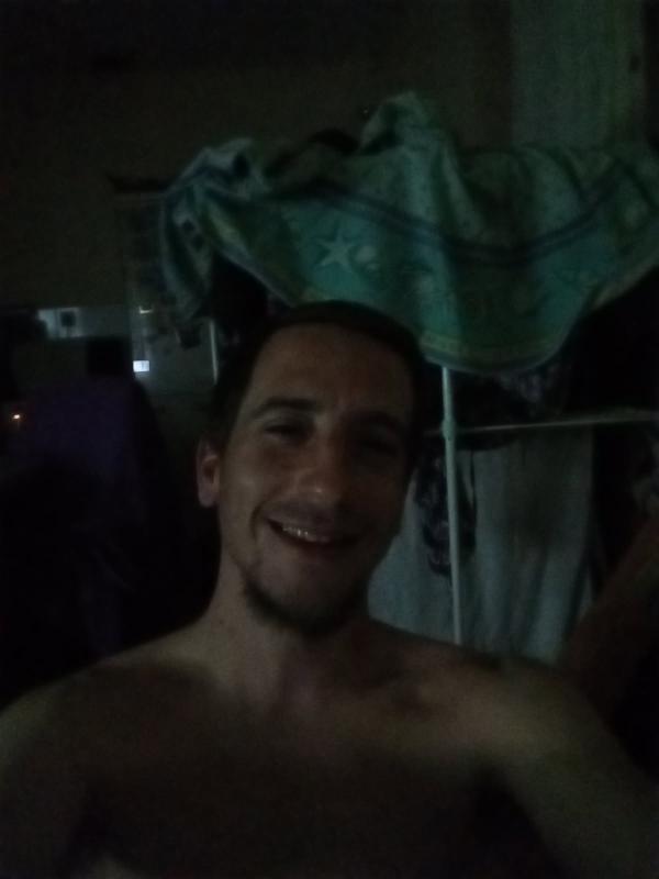 Bosko 32 ans Angers