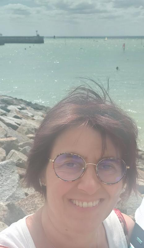 Myriam  54 ans Chouvigny