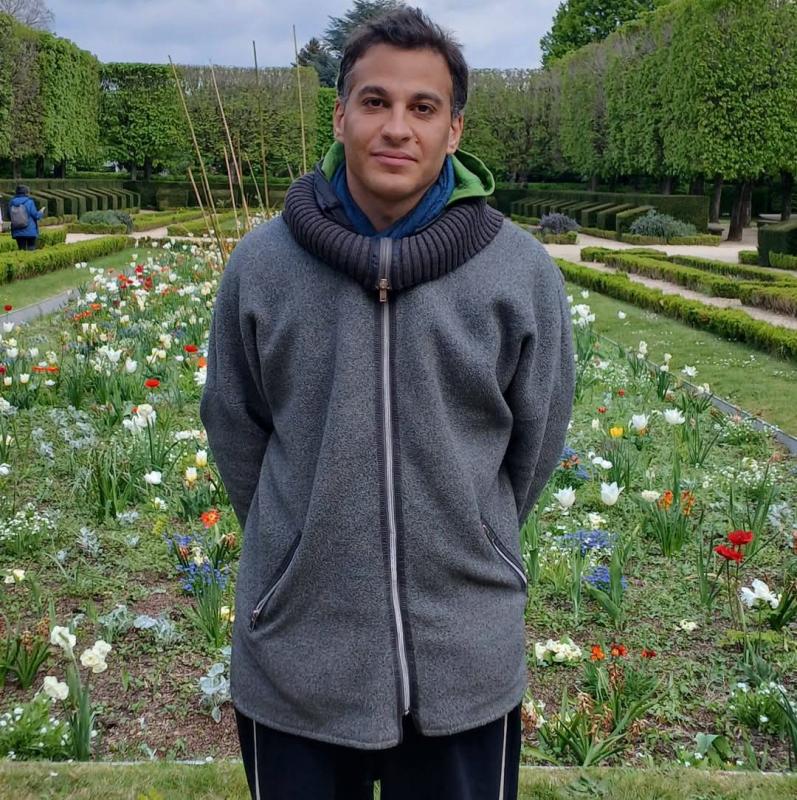 Payam 32 ans paris 14eme arrondissement