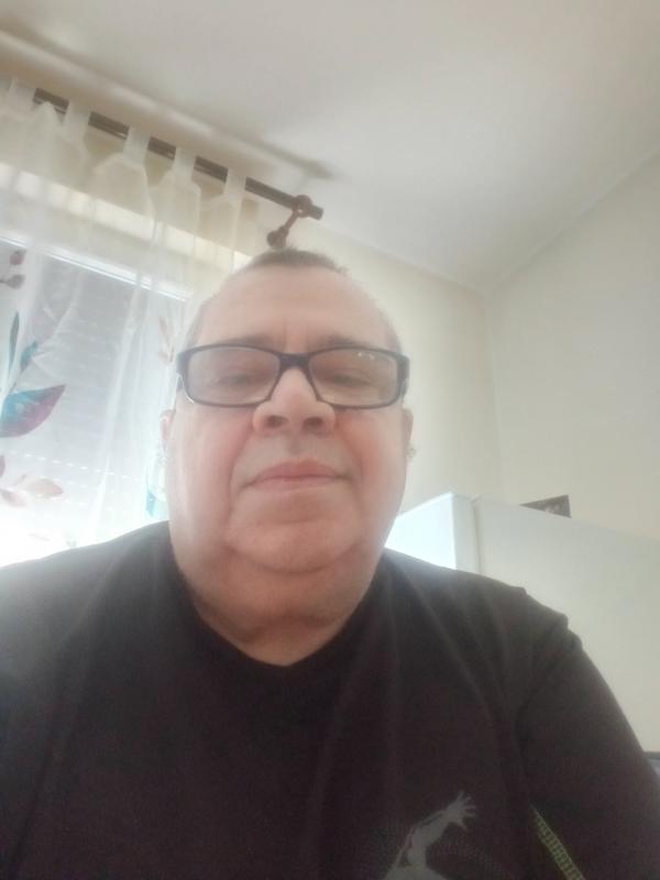 Bernard  66 ans Plouagat