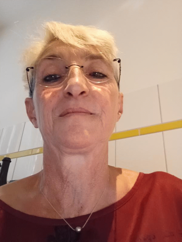 Nadine  56 ans Belfort