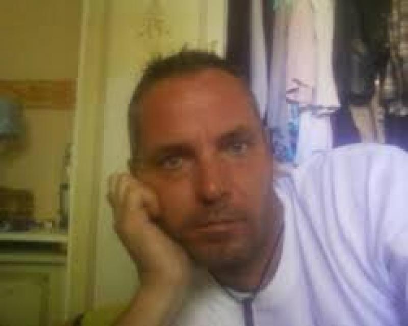 Bruncool 47 ans Arnas