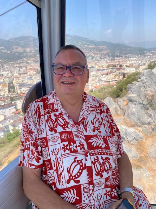 Arnaud  66 ans Saint Médard en Jalles