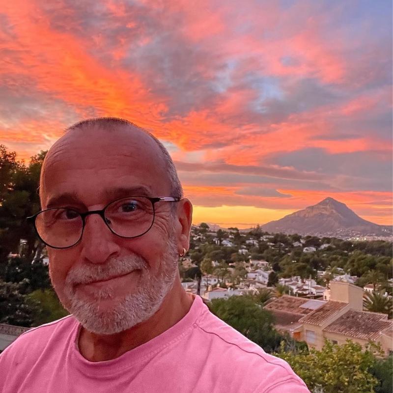 Daniel  49 ans Virieu le Grand