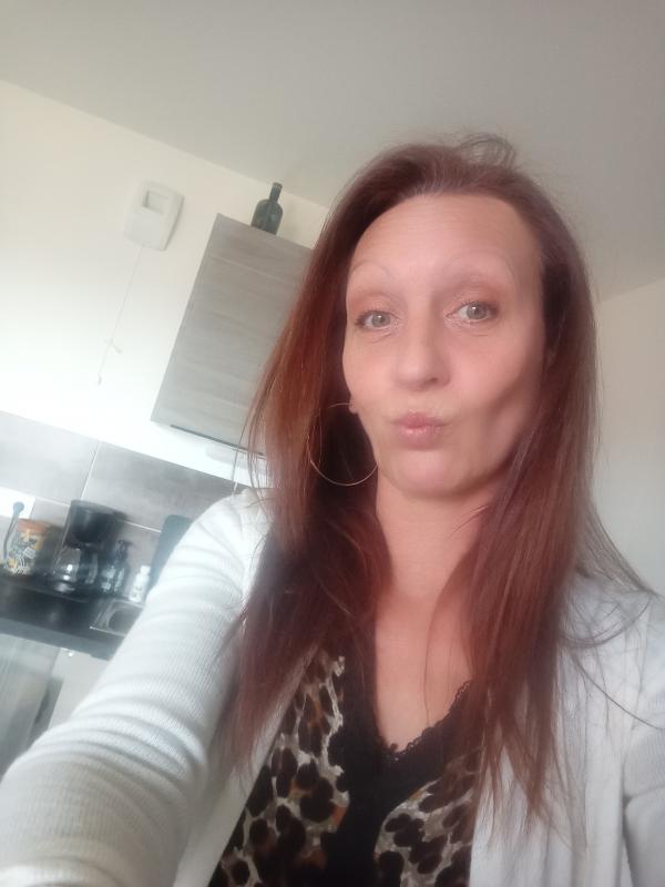 Vero 51 ans Montbrison