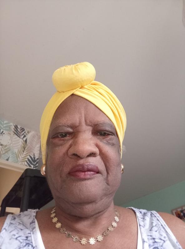 Leliane 73 ans Mennecy