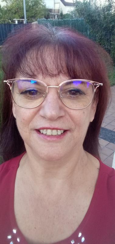 Iris 58 ans Le Blanc Mesnil