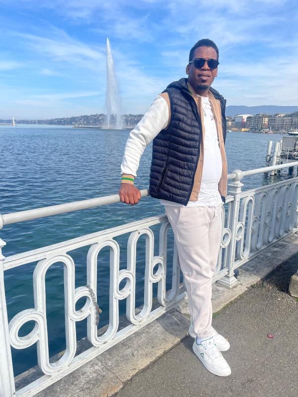 Salim 38 ans Bourgfelden