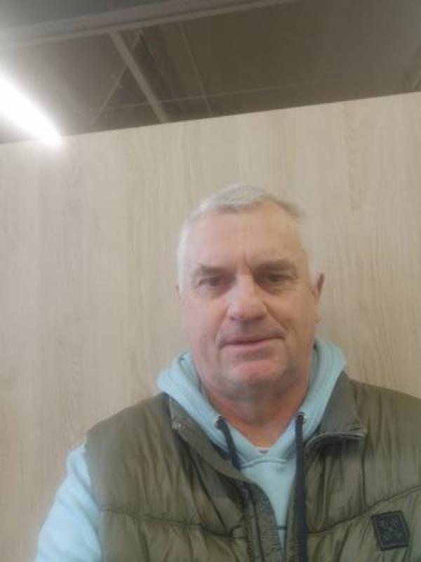Jean François 67 ans Bilzheim