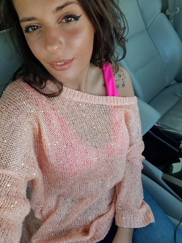 Sabrina 27 ans Aroz