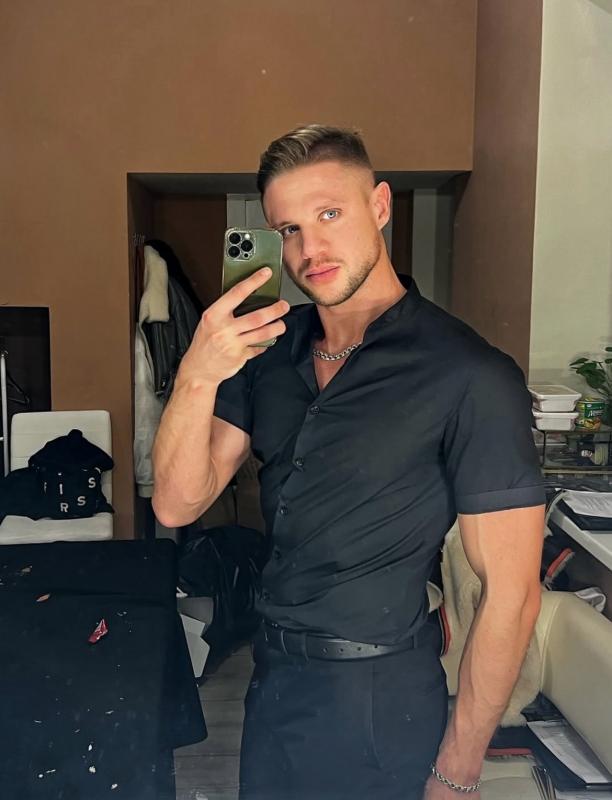 DeniSweet 28 ans Issy les Moulineaux