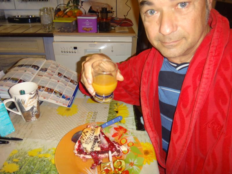 Vincent 64 ans Baugé
