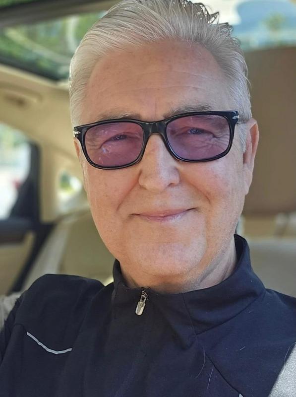 Richard 64 ans Buhl